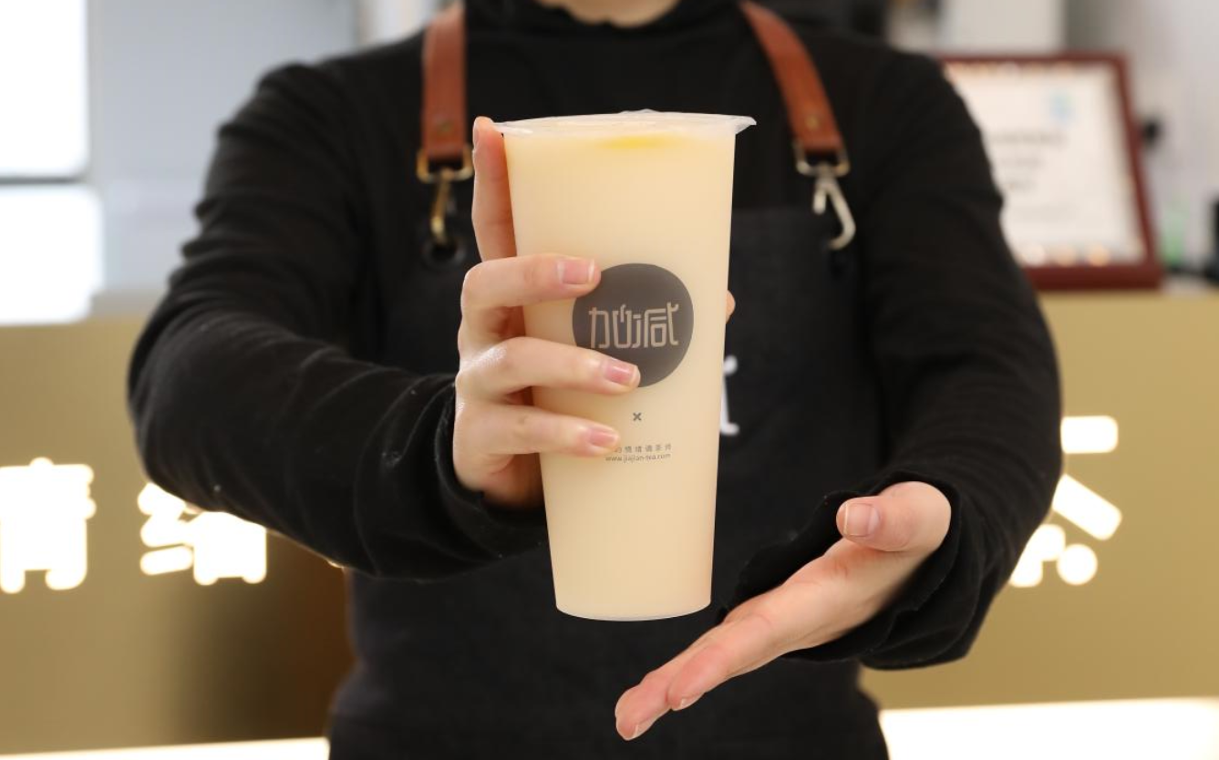 Ag亚洲集团茶饮：为何奶茶行业都热衷于开校园店
